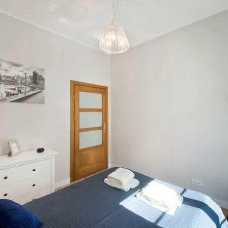 公寓 Dluga Street Near Neptun *