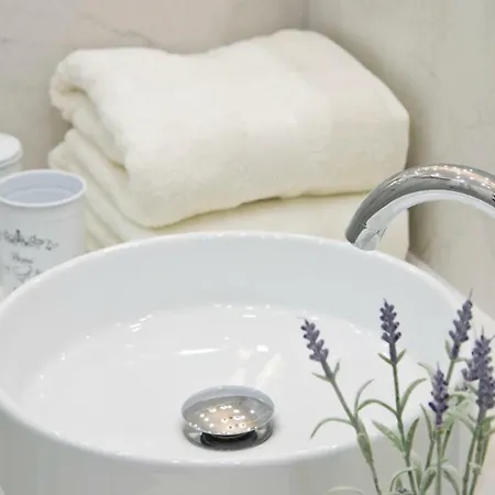 Dluga Street Near Neptun Apartment *