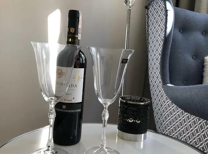 Dluga Street Near Neptun *