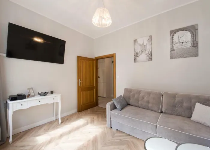 Dluga Street Near Neptun * Гданьск